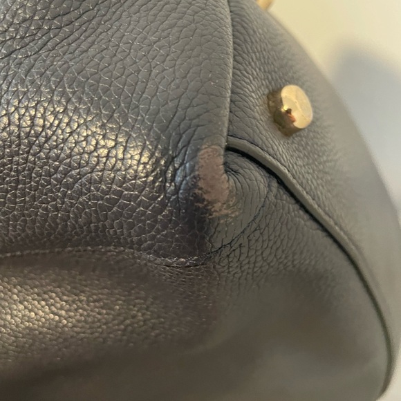 COACH 36464 Edie 31 Navy Pebbled Leather Shoulder Bag 3 Compartment **See descrp - Picture 10 of 16